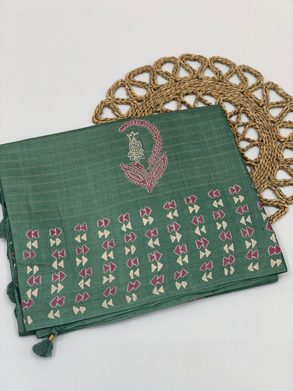 Exquisite Sea-Green Tussore Printed Saree with Gold Zari Accents