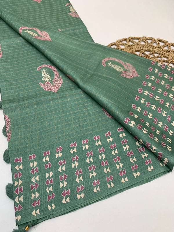 Exquisite Sea-Green Tussore Printed Saree with Gold Zari Accents