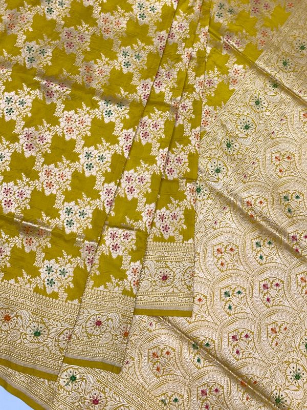 Radiant Mustard Yellow Banarasi Silk Saree with Intricate Gold Zari & Meenakari Floral Jaal