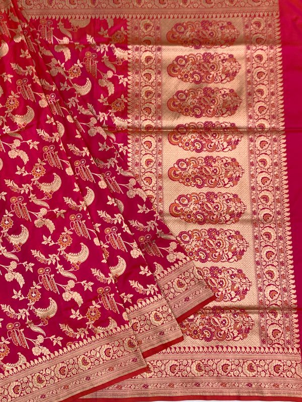 Exquisite Rani Pink Handloom Banarasi Silk Saree