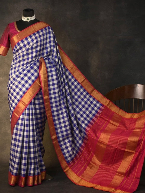 Heritage Elegance: Classic Checkered Kanjeevaram Silk Saree with Radiant Contrast Pallu