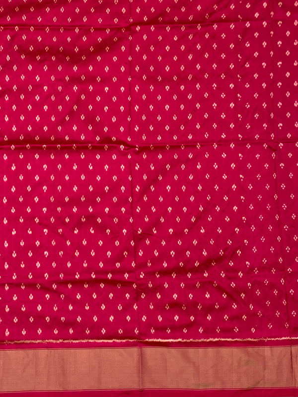 Exquisite Handloom Ikat Silk Saree in Purple & Magenta
