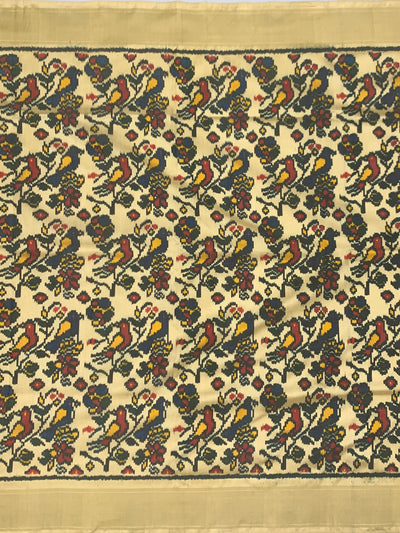 Exquisite Off-White Bird Motif Handloom Ikat Silk Saree