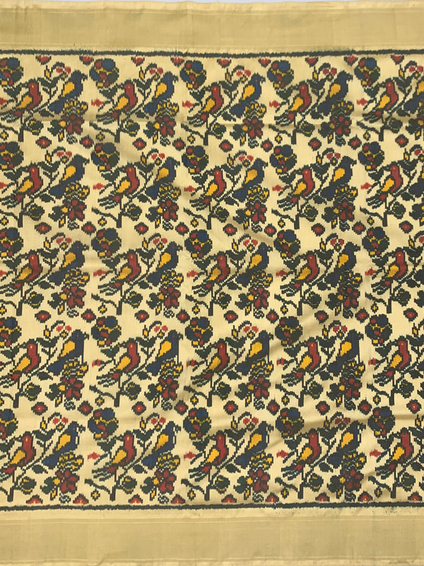 Exquisite Off-White Bird Motif Handloom Ikat Silk Saree