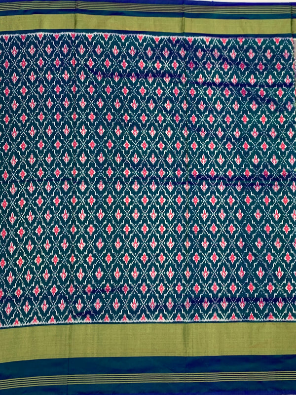 Exquisite Handloom Ikat Silk Saree in Dove Grey & Indigo