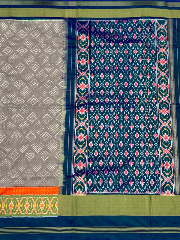 Exquisite Handloom Ikat Silk Saree in Dove Grey & Indigo