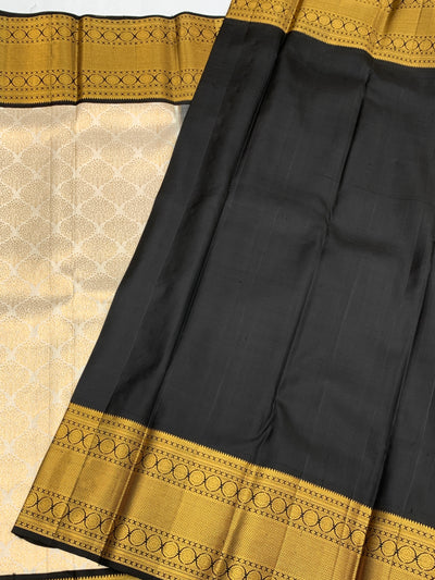 Kanjeevaram Silk Saree Half-White In Colour