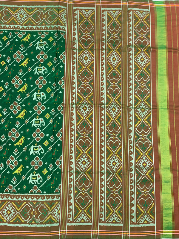 Exquisite Emerald Green Patola Saree with Traditional Elephant Motifs