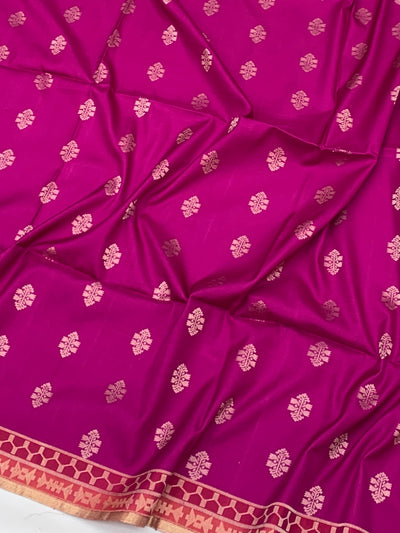The Vibrant Plum & Coral Paisley Soft Silk Saree