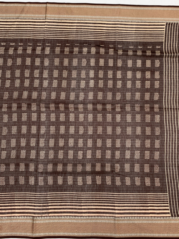 Tuscan Coffee: Hand-Printed Geometric Cotton Saree