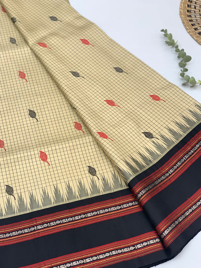 Gadwal Pattu Saree Beige In Colour