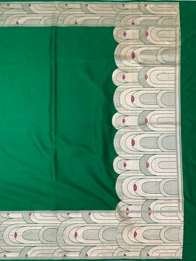 Emerald Green Mashru Silk Saree with Geometric Scallop Zari Border