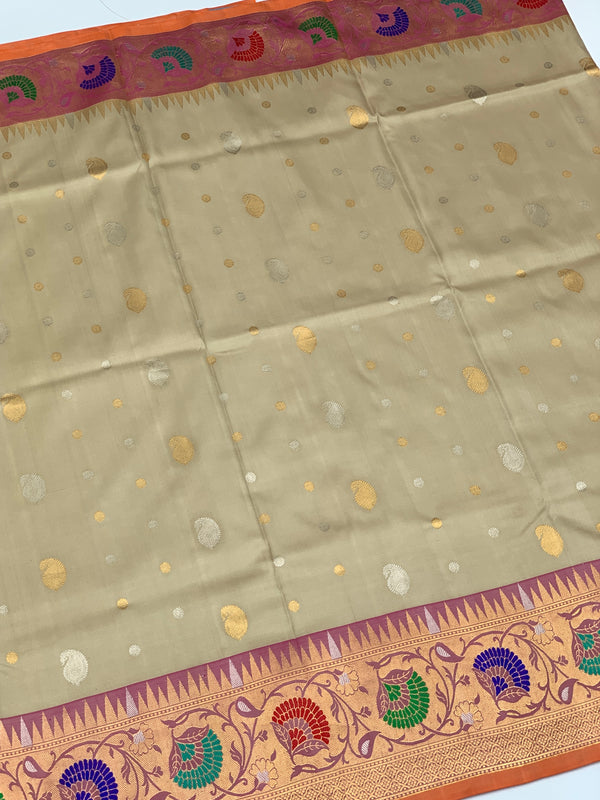 Gadwal Pattu Saree Beige In Colour