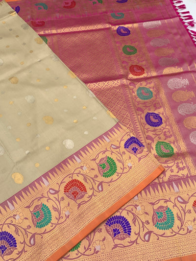Gadwal Pattu Saree Beige In Colour
