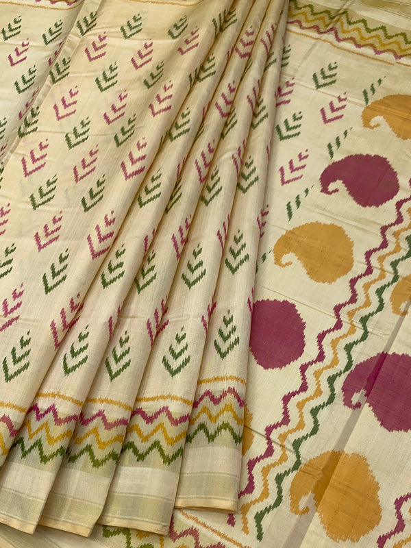 Contemporary Cream & Magenta Rajkot Patola Silk Saree