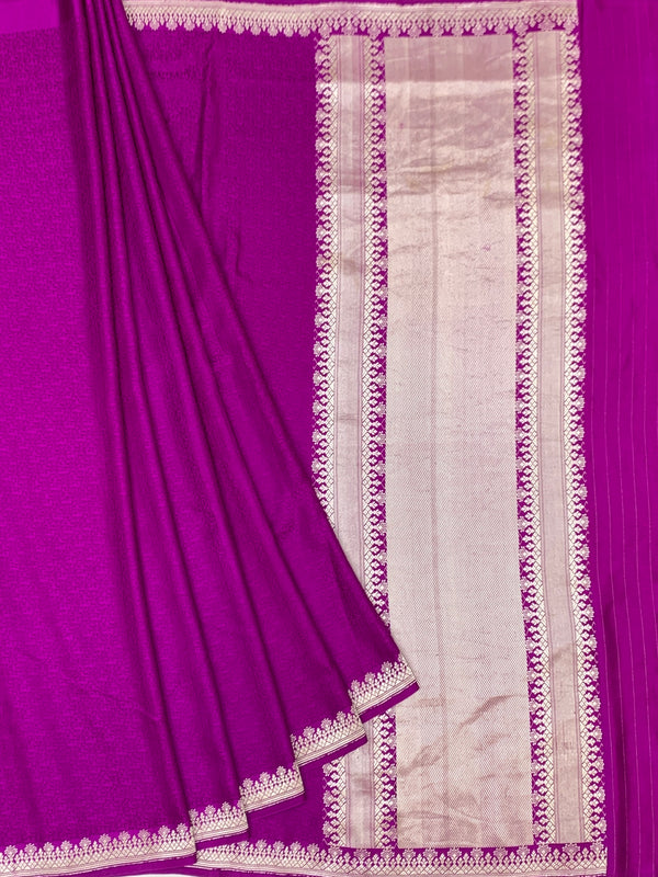 Vibrant Magenta Mashru Silk Saree with Geometric Silver Zari Pallu