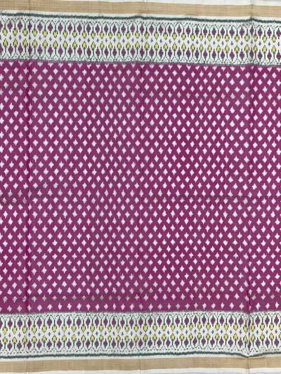 Vibrant Magenta & Cream Rajkot Patola Silk Saree